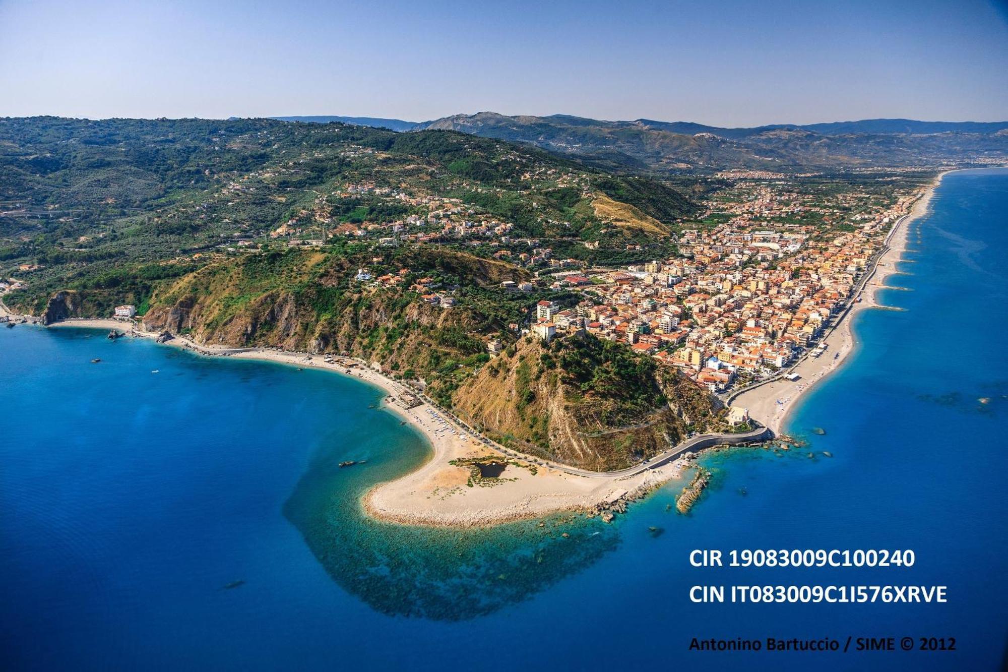 B&B Del Centro Capo dʼOrlando Eksteriør bilde